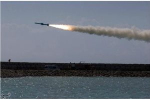 最新消息！与美国紧张局势升级之际 伊朗举行年度海湾军演、模拟打击&ldquo;美国航母&rdquo;