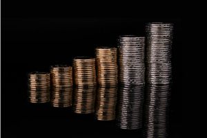 金价冲高回落：更像个买入机会？&ldquo;以史为鉴&rdquo;：技术指标超买暗示多头还有更大爆发